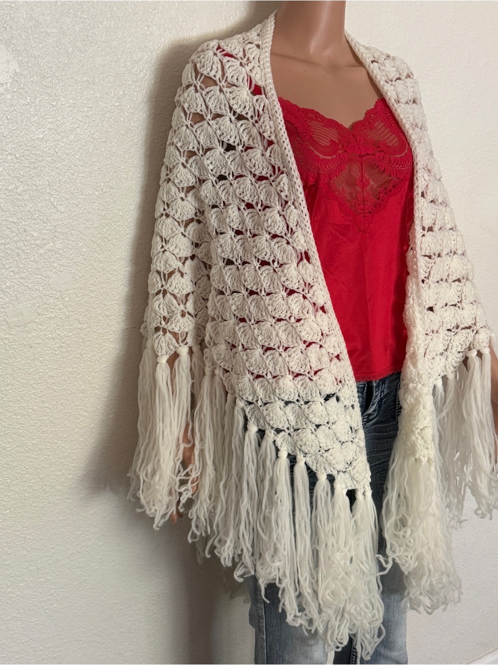 Vintage Cream Crochet Fringed Triangle Shawl / Off-White Open Knit Wrap